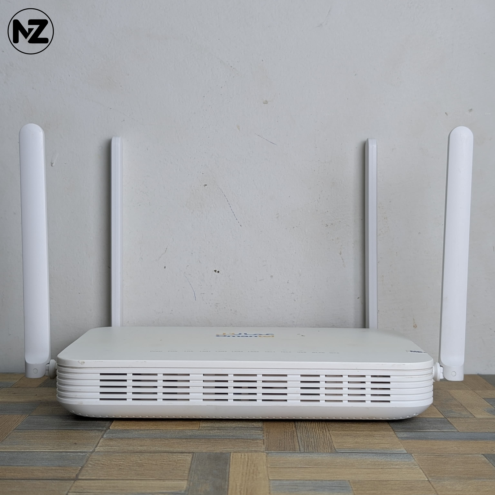 alt="Huawei HG8245x6-8Ne dual-band Wi-Fi 6 GPON router setup"
