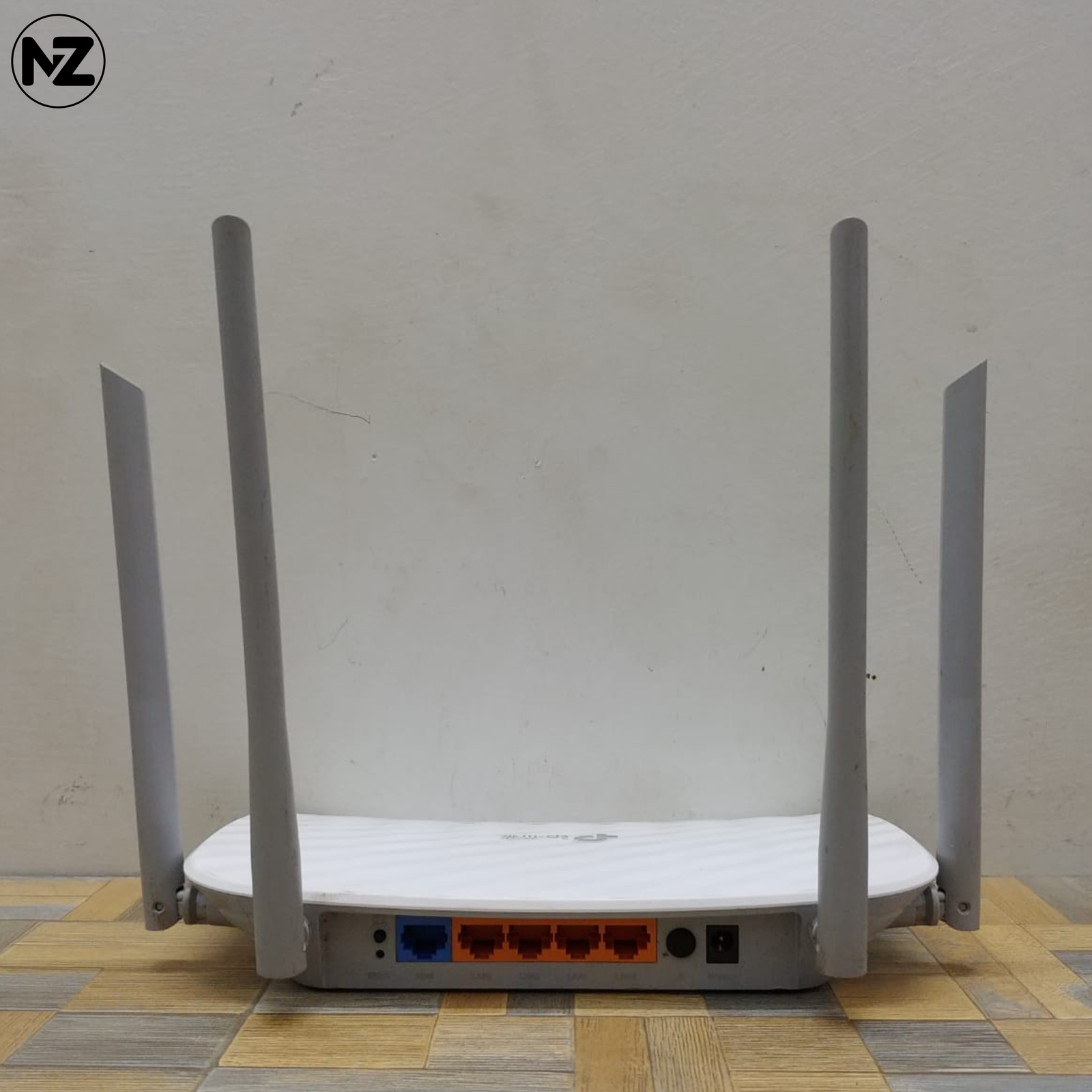 TP-Link Archer C50 AC1200 Dual Band WiFi Router with 4 Antennas
